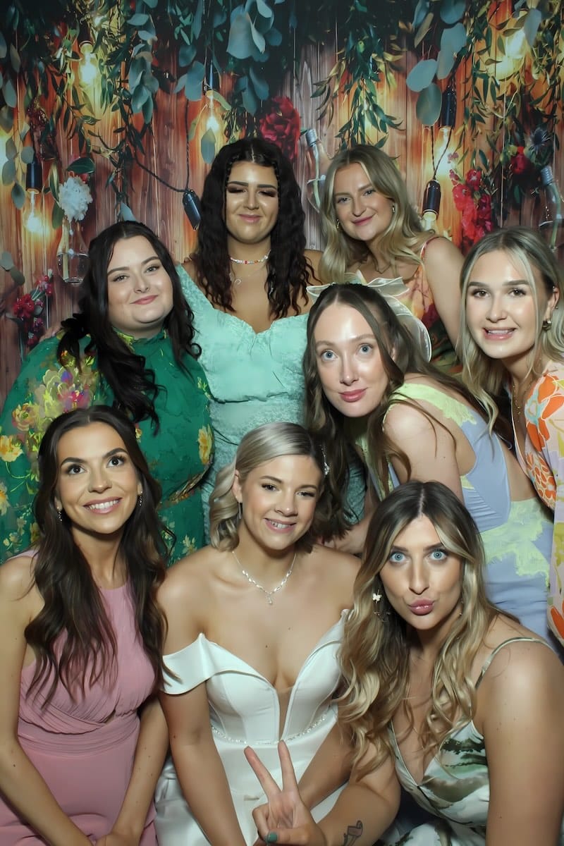 Retro photo booth getting some lovely photos